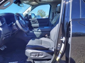 Обява за продажба на Toyota Tundra Гаранция, TRD Pro Hybrid 4WD, Месечна вноска от 20 ~ 230 400 лв. - изображение 4
