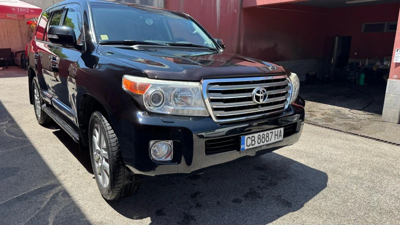 Toyota Land cruiser 200, снимка 2 - Автомобили и джипове - 50856736