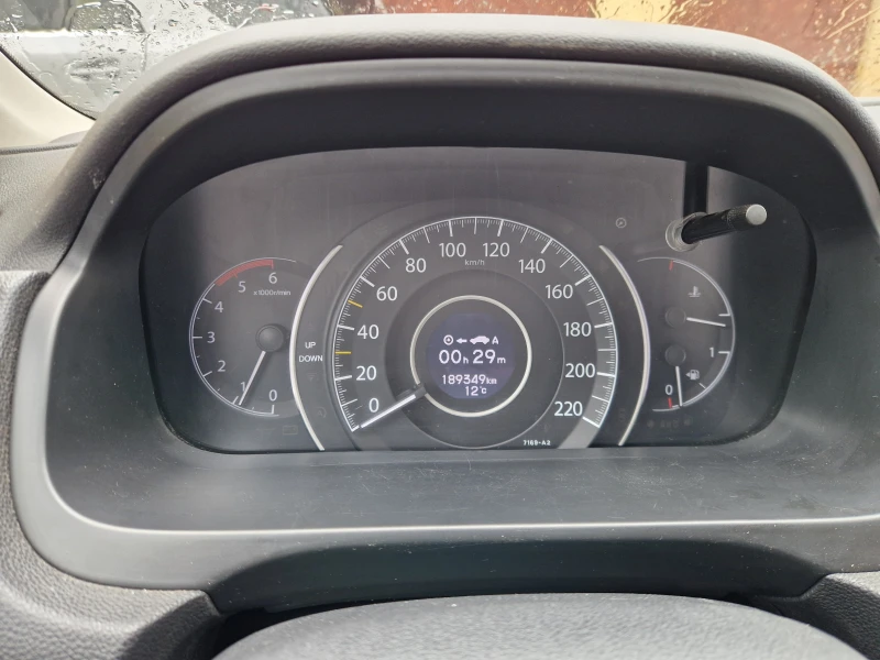 Honda Cr-v 4x4 TOP Камера Подгрев Теглич, снимка 14 - Автомобили и джипове - 52635742