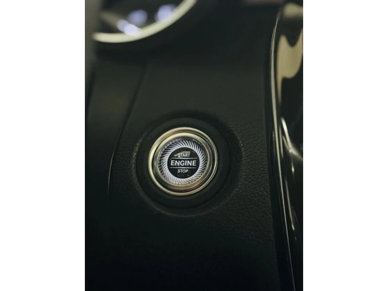 Mercedes-Benz GLC 300 * CARFAX * БЕЗ ПЪРВОНАЧАЛНА ВНОСКА, снимка 17 - Автомобили и джипове - 52959917