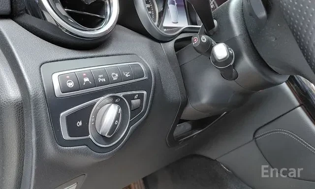 Mercedes-Benz GLC 350 E | HYBRID | ПАНОРАМА | HEAD UP | 360 CAM | , снимка 15 - Автомобили и джипове - 55605857