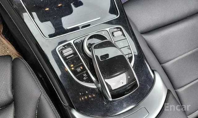 Mercedes-Benz GLC 350 E | HYBRID | ПАНОРАМА | HEAD UP | 360 CAM | , снимка 13 - Автомобили и джипове - 55605857