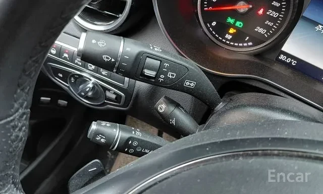 Mercedes-Benz GLC 350 E | HYBRID | ПАНОРАМА | HEAD UP | 360 CAM | , снимка 16 - Автомобили и джипове - 55605857