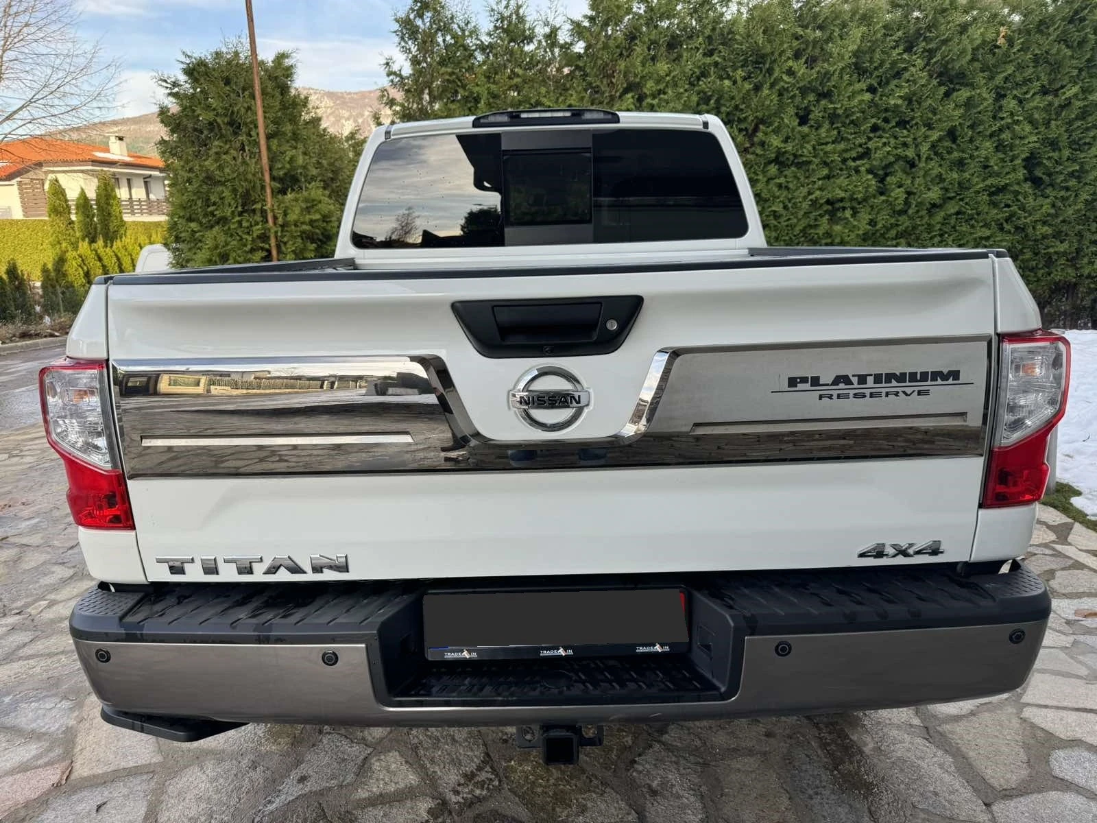 Nissan Titan crew cab PLATINUM RESERVE 5.6L V8 НАЛИЧЕН - изображение 6