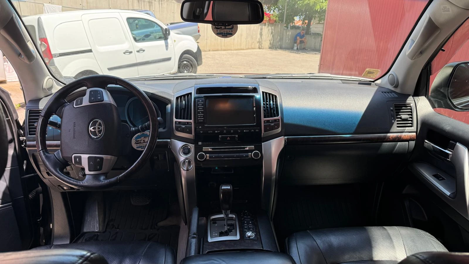 Toyota Land cruiser 200 - изображение 7