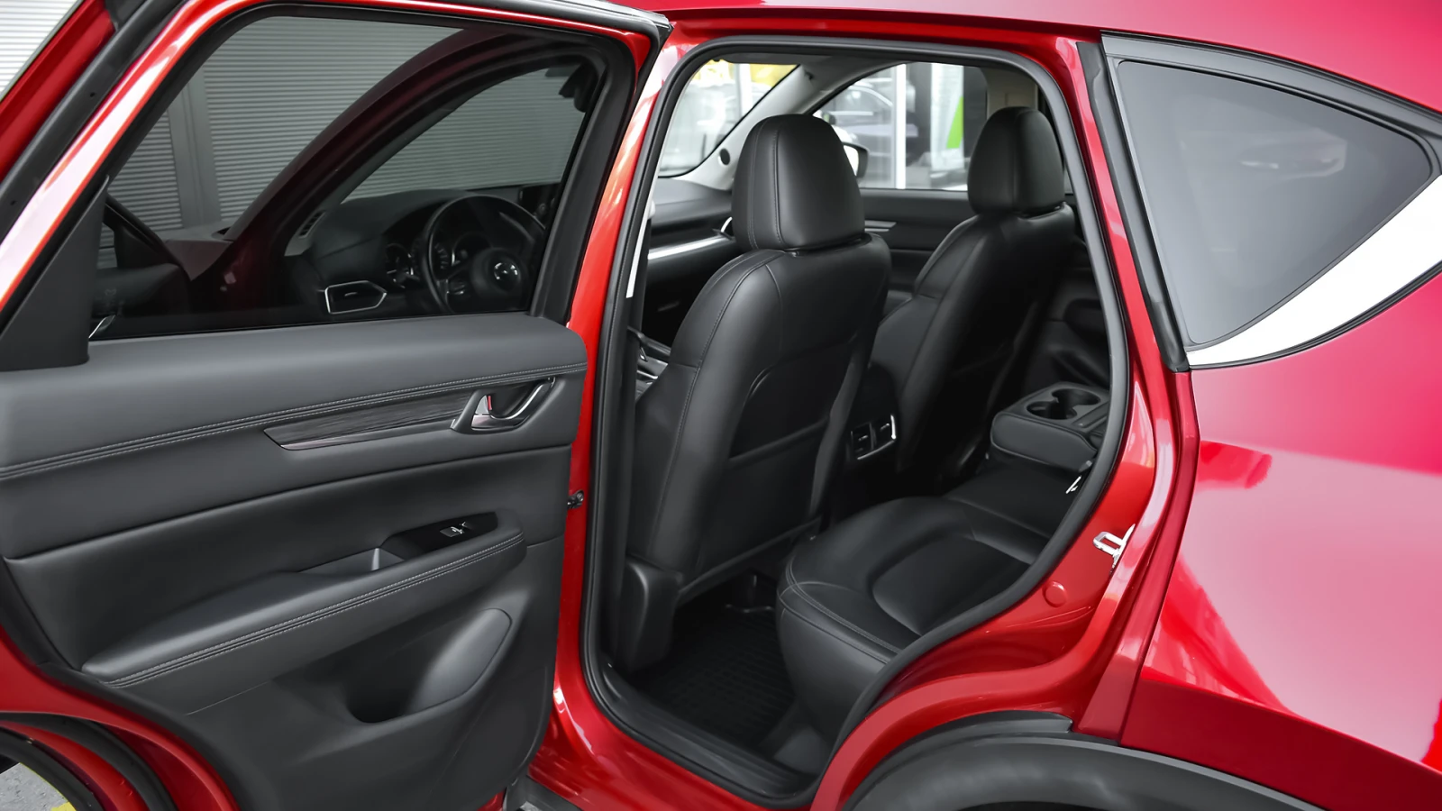 Mazda CX-5 ULTIMATE 2.2 SKYACTIV-D 4x4 Automatic - изображение 9