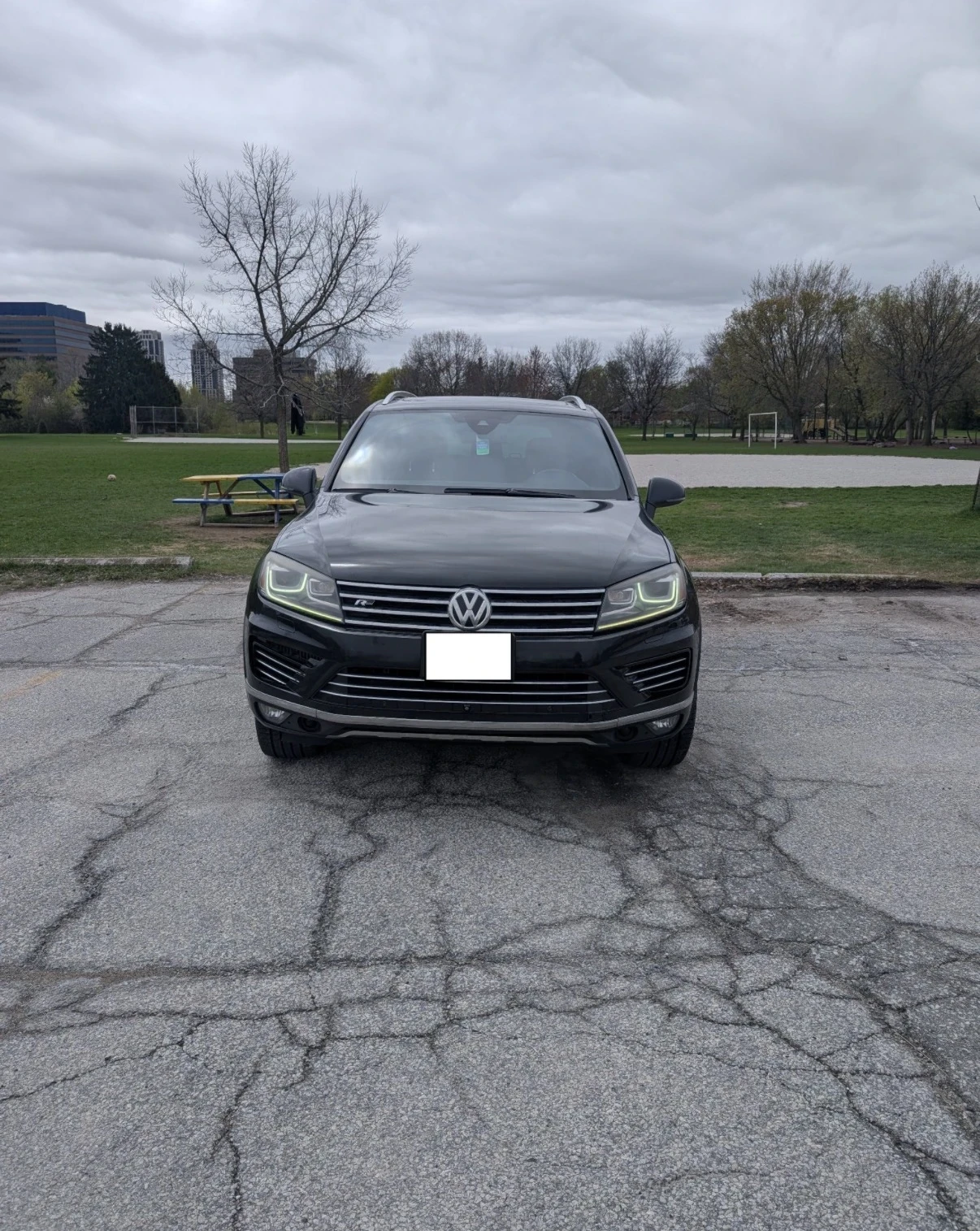 VW Touareg 3.0TDi * * ПОДГРЕВИ * * КАМЕРА * * ПАНОРАМА * *  - изображение 2