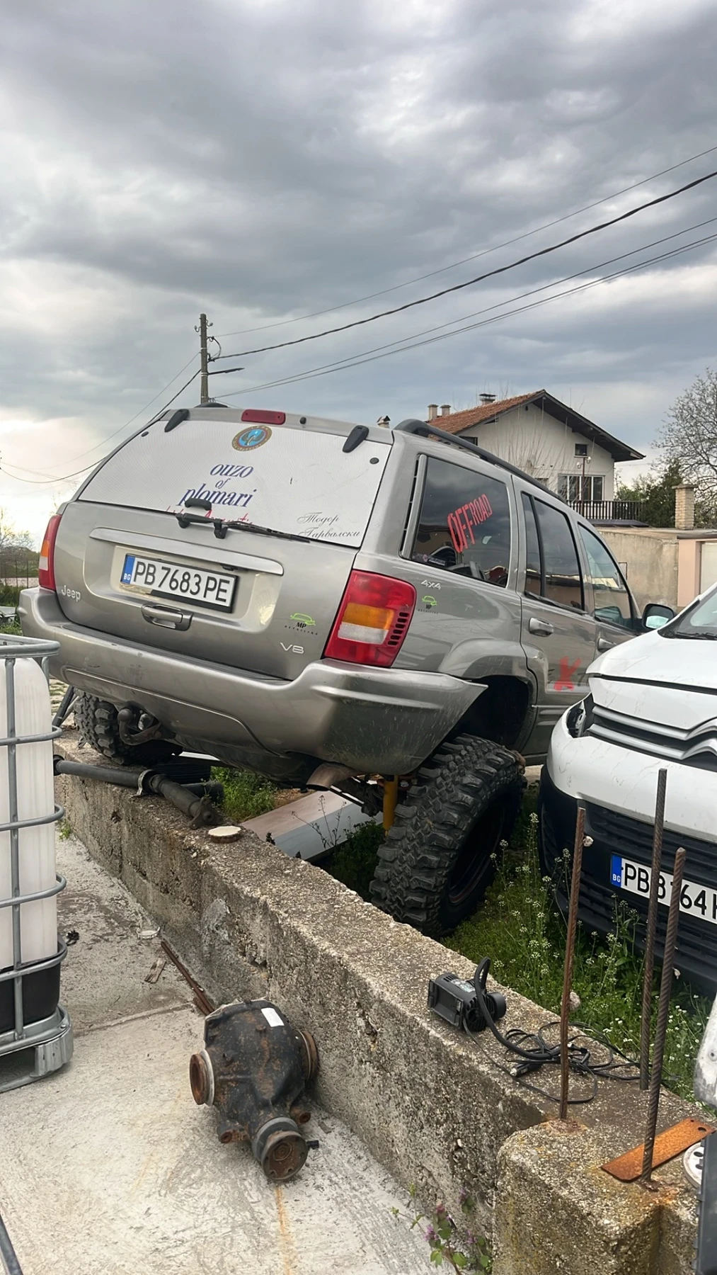 Jeep Grand cherokee, снимка 4 - Автомобили и джипове - 54913417