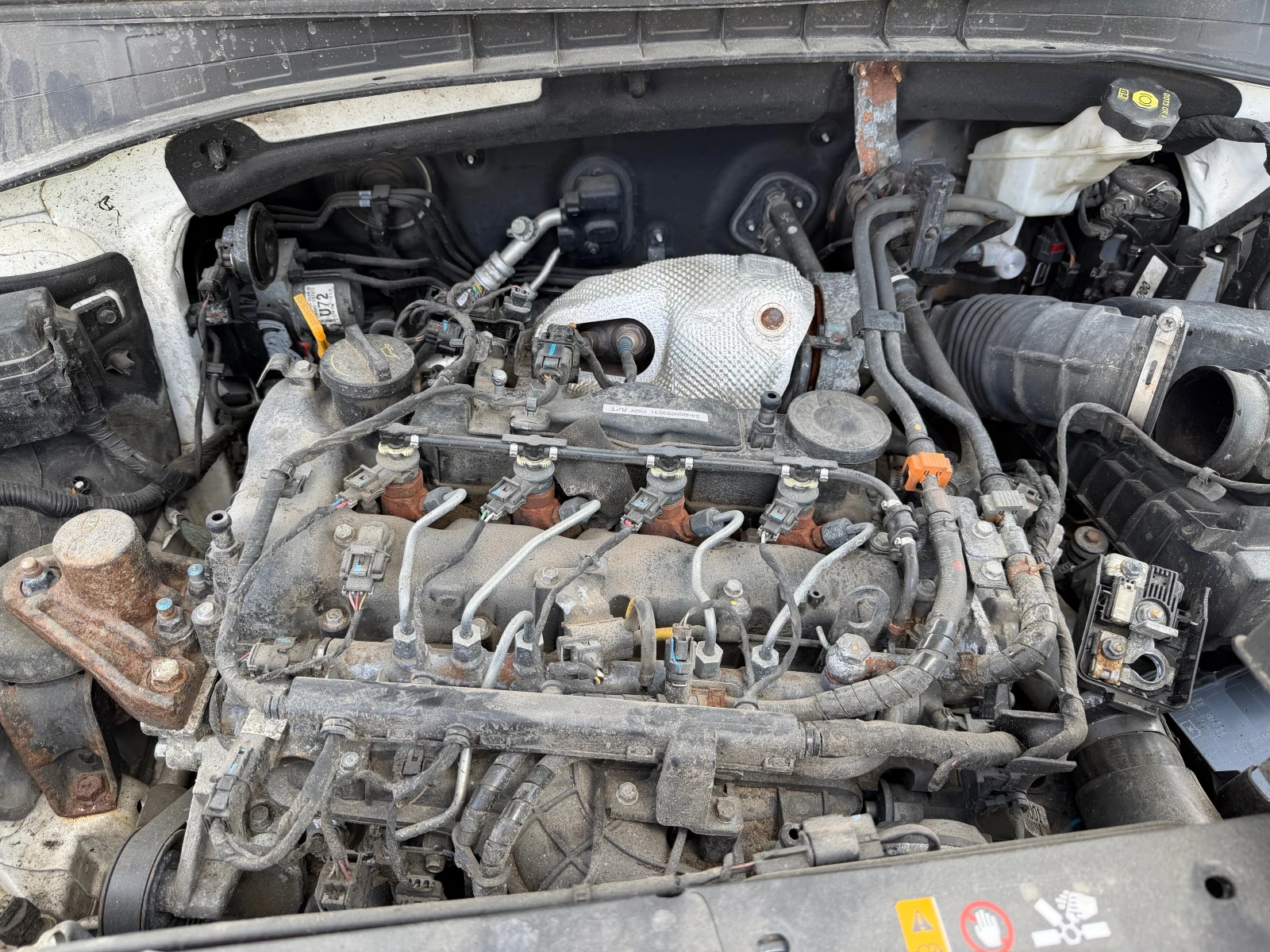 Kia Sorento 2.2 CRDI-4x4-Автоматик, снимка 11 - Автомобили и джипове - 54794790