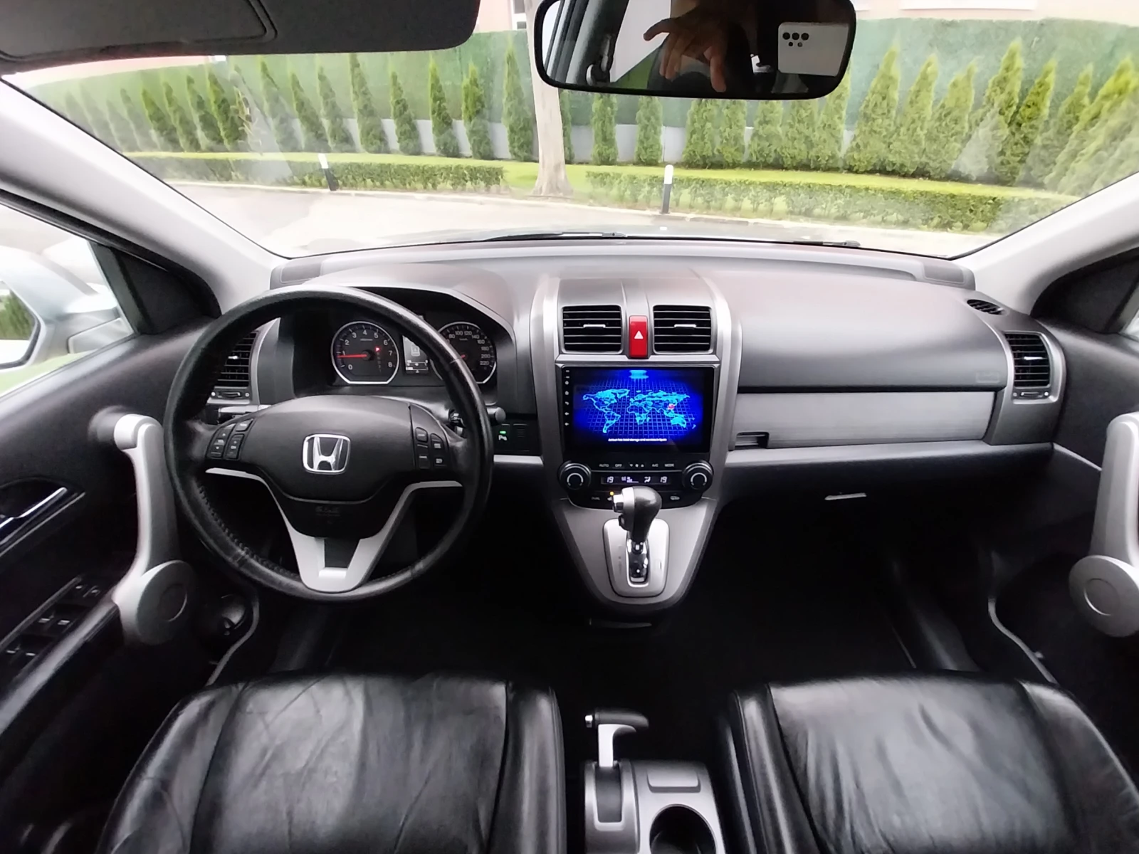 Honda Cr-v 2.0i -VTEC * НАВИ* 4X4- * Кожа/Automatic * , снимка 13 - Автомобили и джипове - 54869632