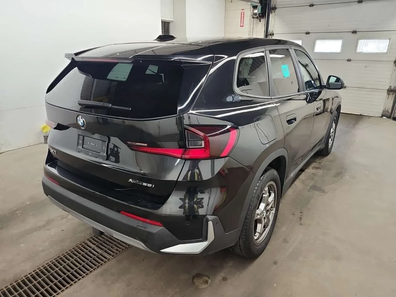 BMW X1 XDRIVE28I * CARFAX * БЕЗ ПЪРВОНАЧАЛНА ВНОСКА, снимка 3 - Автомобили и джипове - 55403846