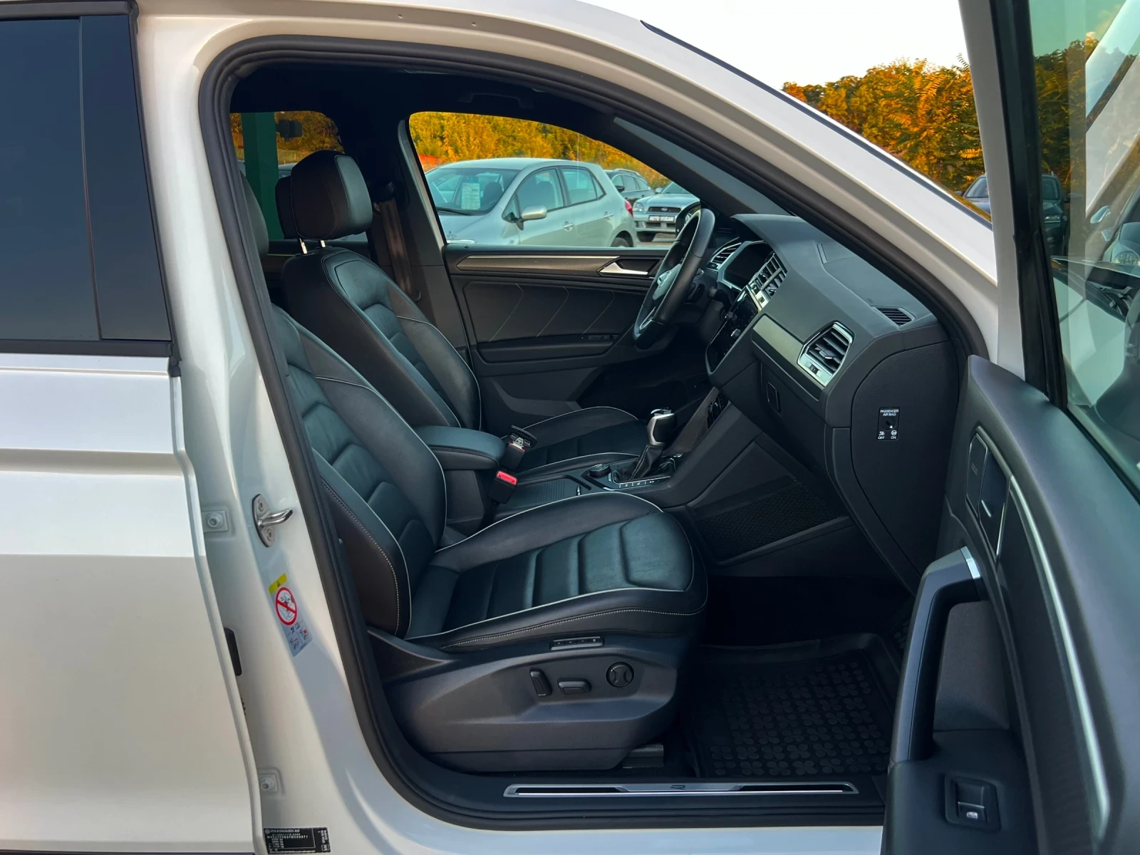 VW Tiguan �� ����� ����������!-R-LINE-67, 000����������-FULL | Mobile.bg � ����������� 10