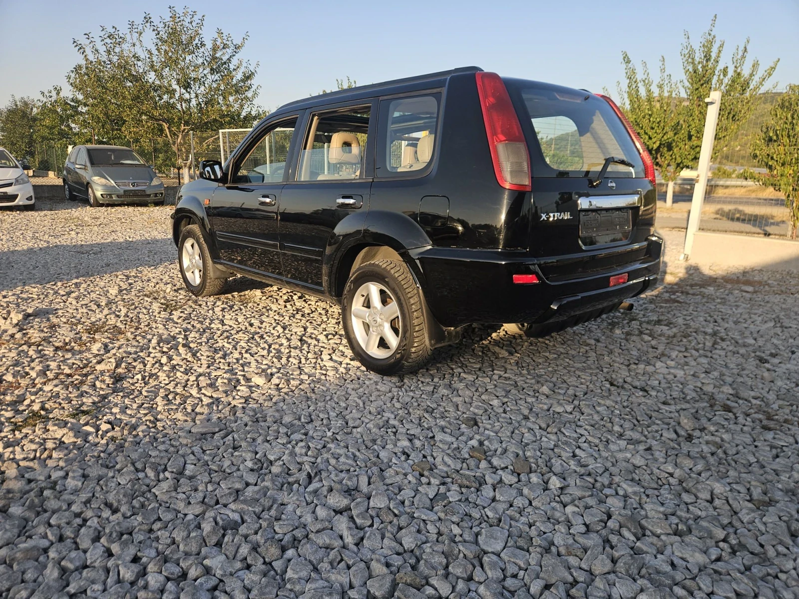 Nissan X-trail Италия!! ТОП!!, снимка 3 - Автомобили и джипове - 56010839