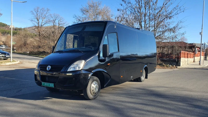 Iveco Daily 65C 180 к.с 27 местен Стъклопакет , снимка 5 - Бусове и автобуси - 48671038