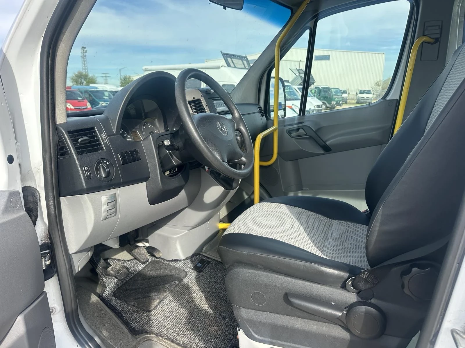 Mercedes-Benz Sprinter 311 | Mobile.bg   12