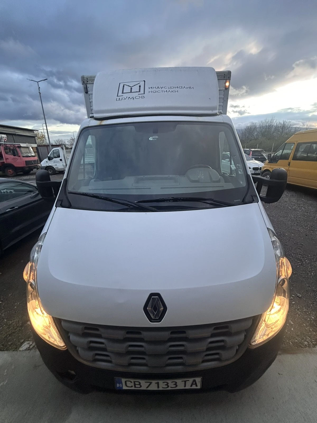 Renault Master 2.3 DCI - изображение 3