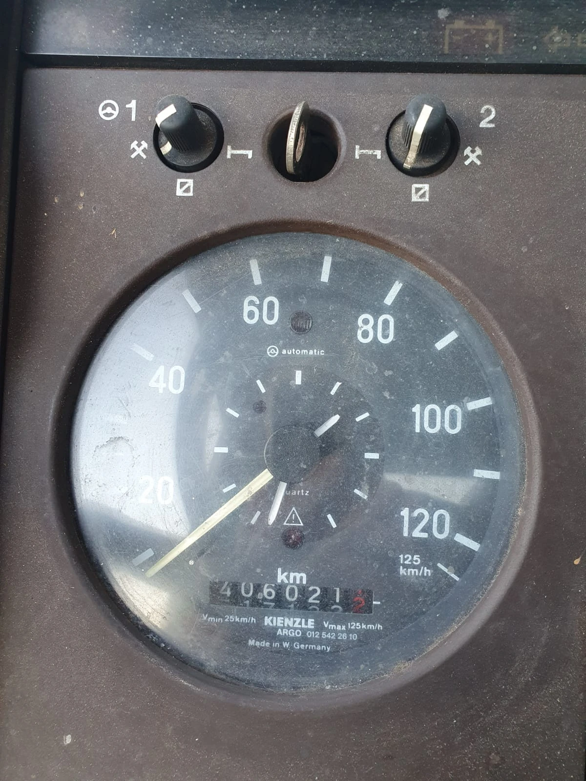 Mercedes-Benz 814  - изображение 9