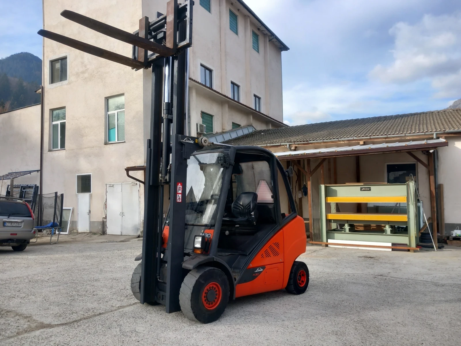  Linde 30..   | Mobile.bg   9