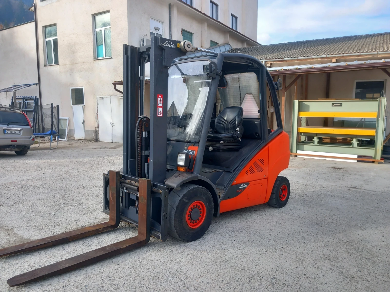  Linde 30..   | Mobile.bg   7