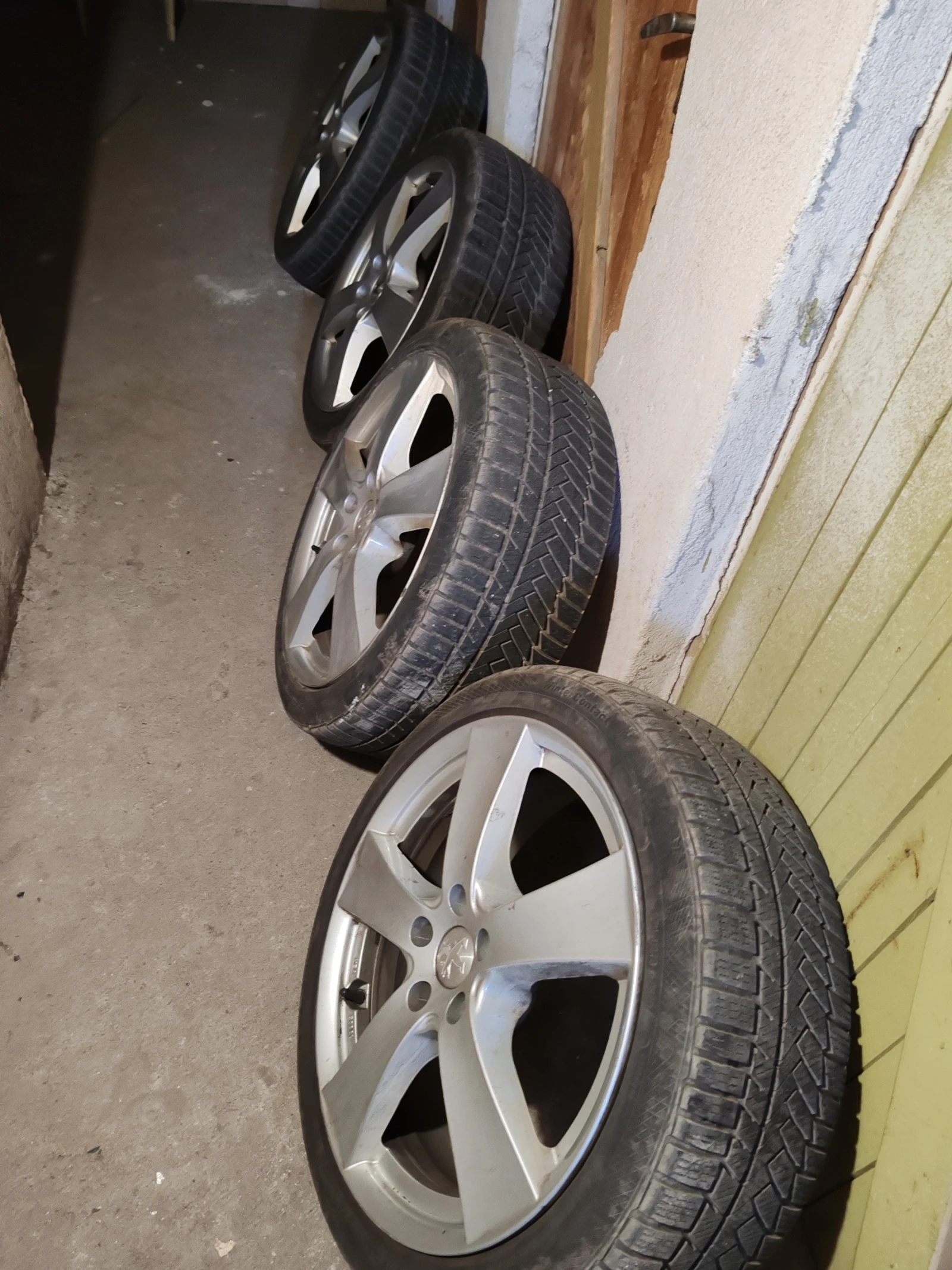    225/40R18  Peugeot 308 | Mobile.bg   1