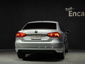 VW Passat 2.0 TDI, снимка 4