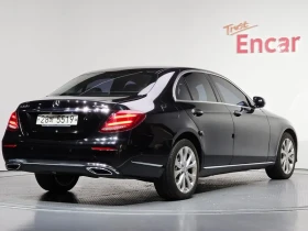Mercedes-Benz E 220 D 4MATIC EXCLUSIVE, снимка 2