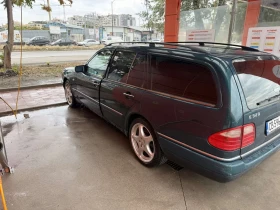 Mercedes-Benz E 320, снимка 2