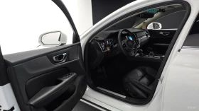 Volvo S60 T5* MOMENTUM* DISTRONIC* ПОДГРЕВ* КАМЕРА* ХЕДЪП* , снимка 8