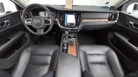 Volvo S60 T5* MOMENTUM* DISTRONIC* ПОДГРЕВ* КАМЕРА* ХЕДЪП* , снимка 5