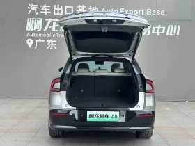 Xpeng G6, снимка 6