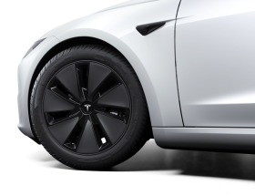 Tesla Model 3 Highland 0km, снимка 5 - Автомобили и джипове - 42763664