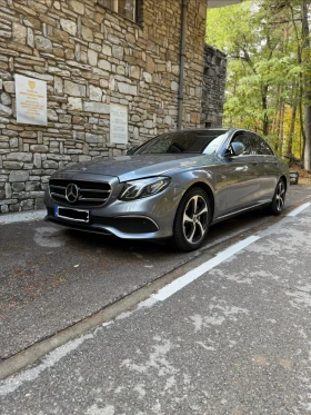 Обява за продажба на Mercedes-Benz E 200 4Matic ~46 000 лв. - изображение 1