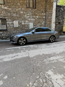 Обява за продажба на Mercedes-Benz E 200 4Matic ~46 000 лв. - изображение 1