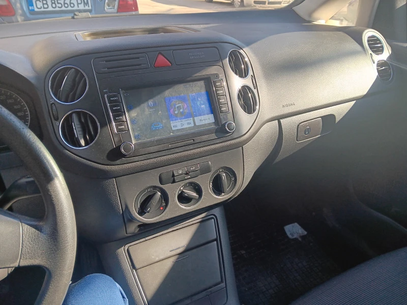 VW Golf Plus, снимка 4 - Автомобили и джипове - 47184572