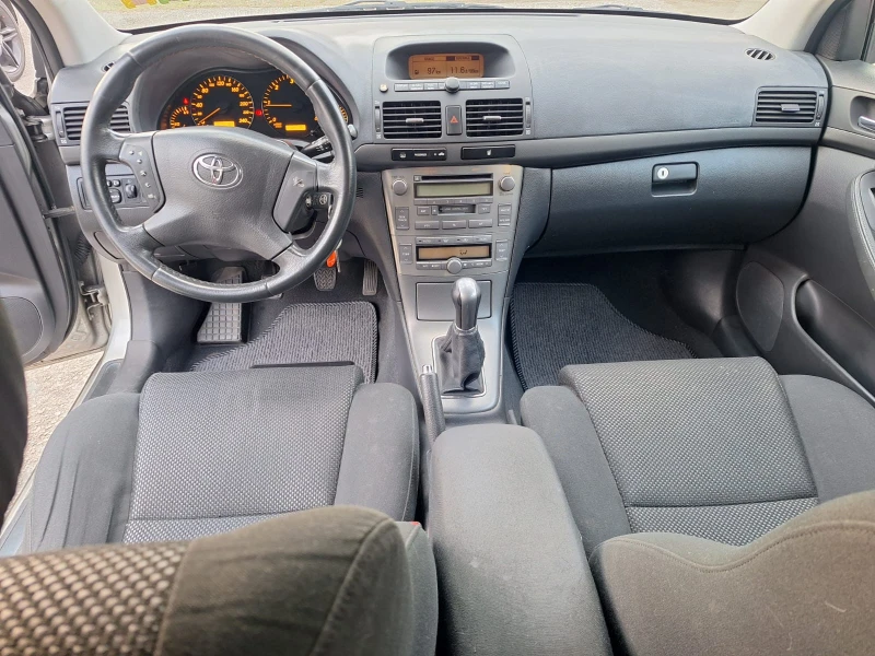 Toyota Avensis 2.0D4D  УНИКАТ!!!, снимка 6 - Автомобили и джипове - 48298729