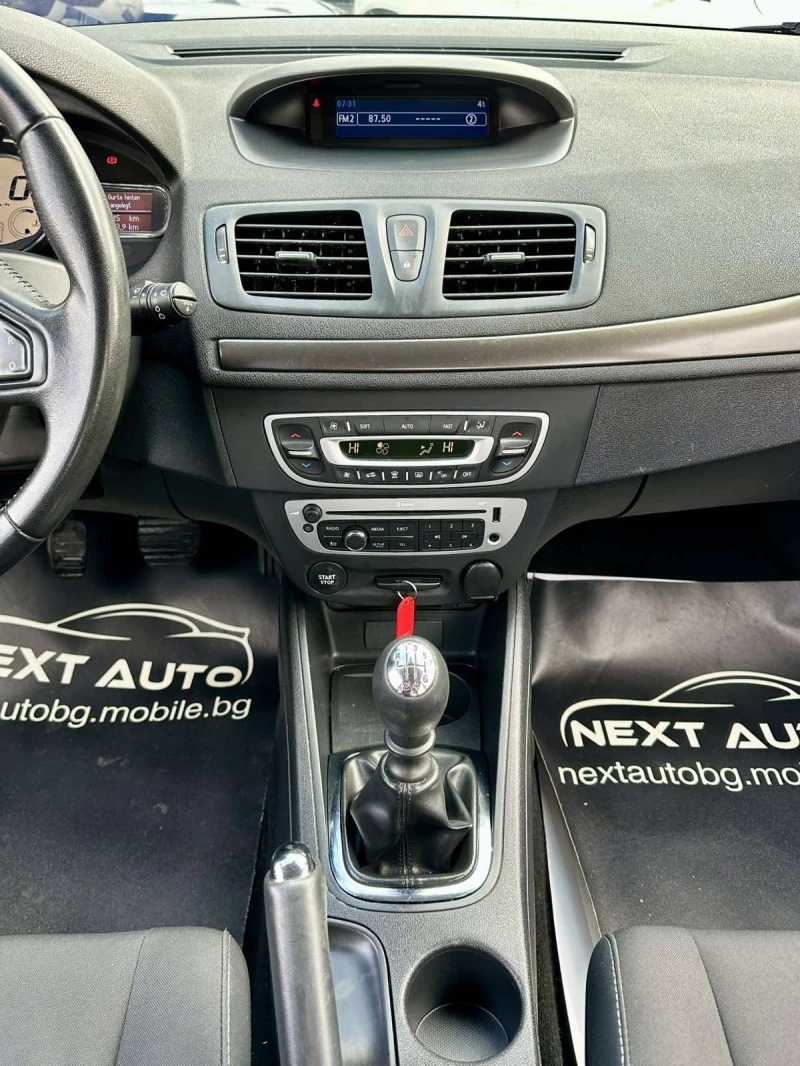 Renault Megane 1.2TCE 116HP E5, снимка 11 - Автомобили и джипове - 49799028