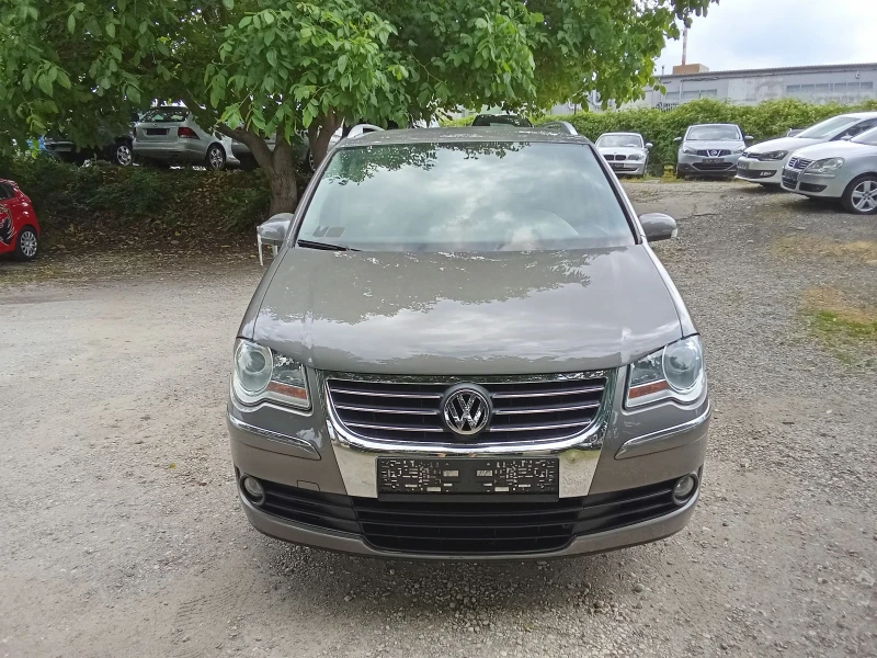 VW Touran 2.0 TDI-BMM-140k.c.- 6 СКОРОСТИ, снимка 7 - Автомобили и джипове - 50619127