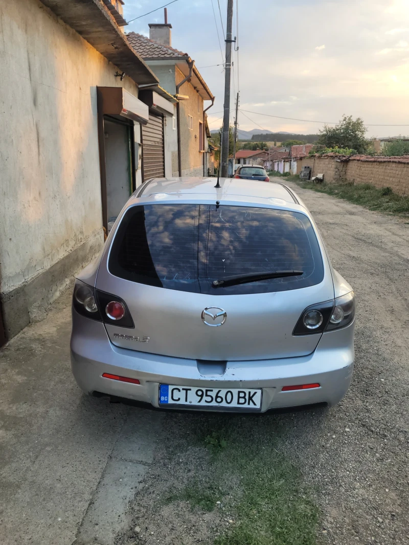 Mazda 3, снимка 8 - Автомобили и джипове - 52385893