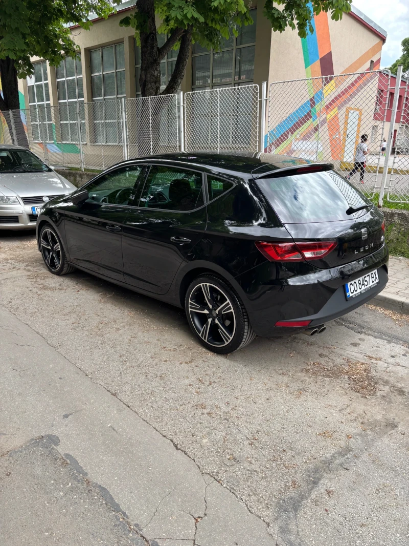 Seat Leon, снимка 3 - Автомобили и джипове - 51790729