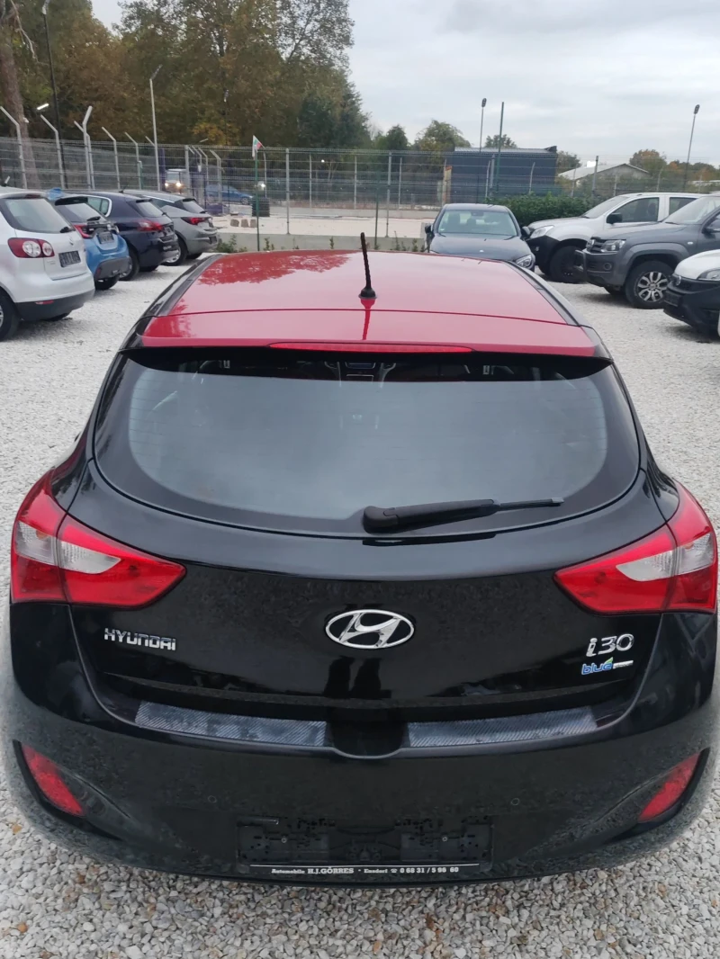 Hyundai I30 1.6, 110к.с., снимка 7 - Автомобили и джипове - 52080271