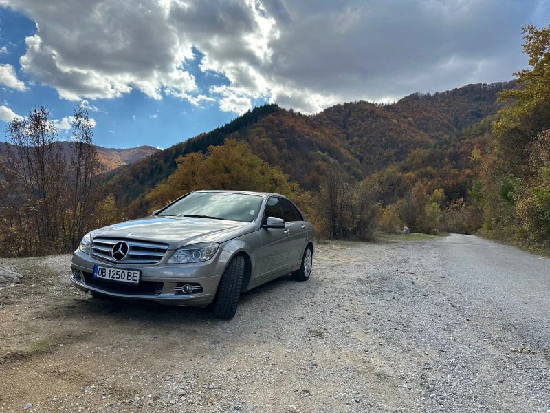 Mercedes-Benz 320, снимка 4 - Автомобили и джипове - 52312530