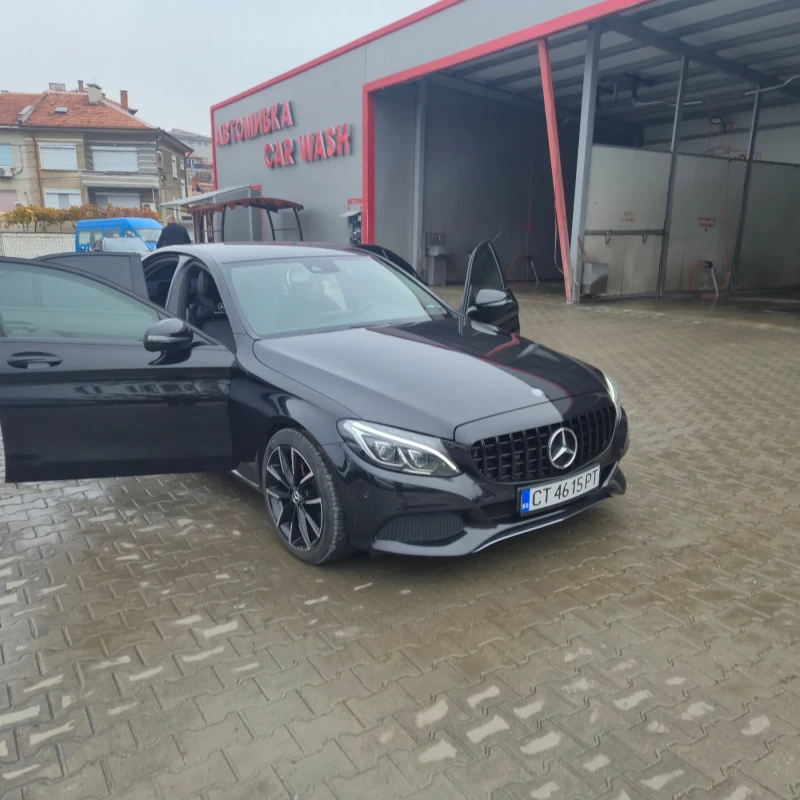 Mercedes-Benz C 220, снимка 8 - Автомобили и джипове - 52549835