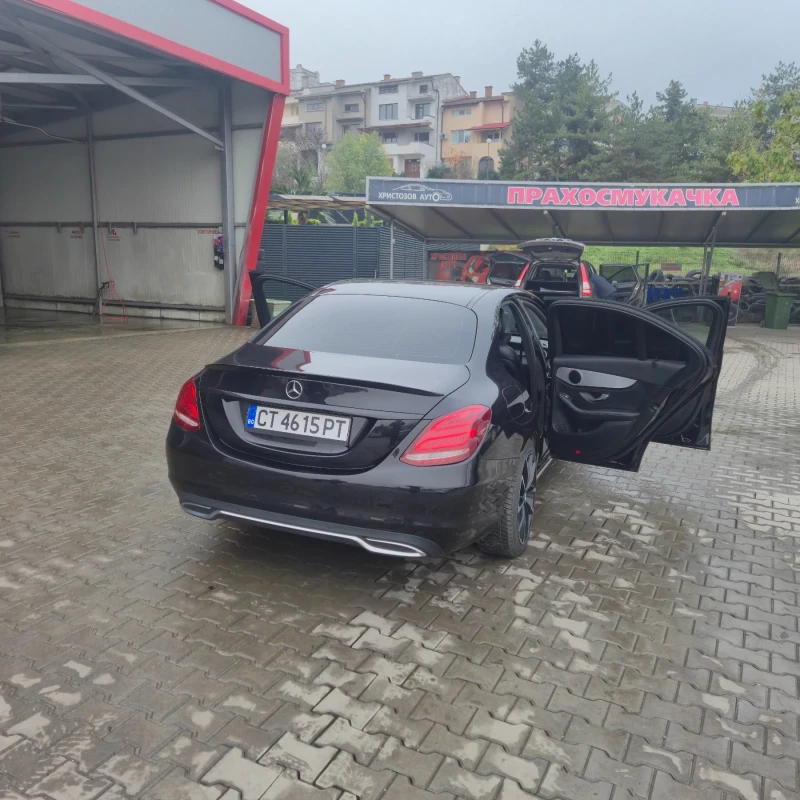 Mercedes-Benz C 220, снимка 6 - Автомобили и джипове - 52549835
