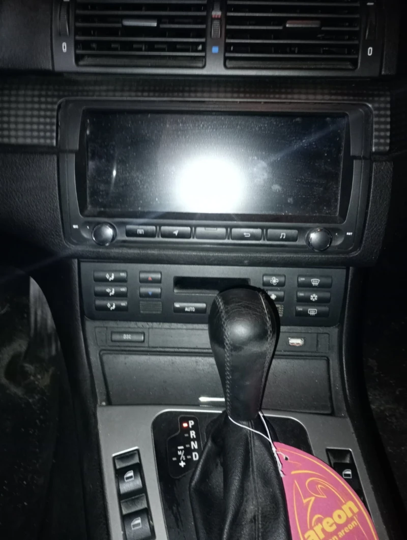 BMW 320, снимка 3 - Автомобили и джипове - 52883819