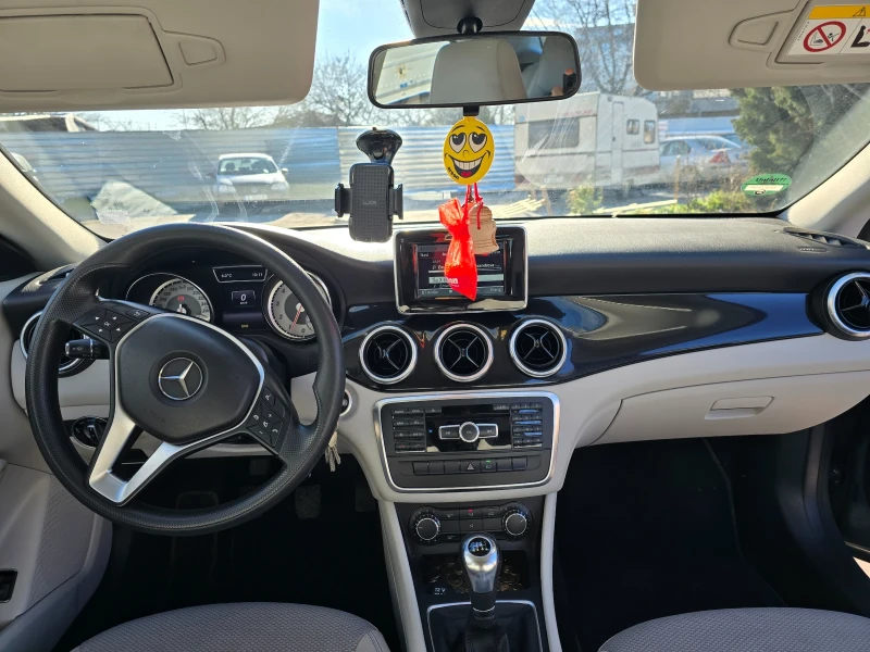 Mercedes-Benz CLA 180  Blue metalic, Face, Navi, Leder, 2keys, 51k Km, снимка 7 - Автомобили и джипове - 52937256