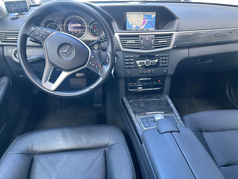 Mercedes-Benz E 300 90000км Япония, снимка 11 - Автомобили и джипове - 53044603