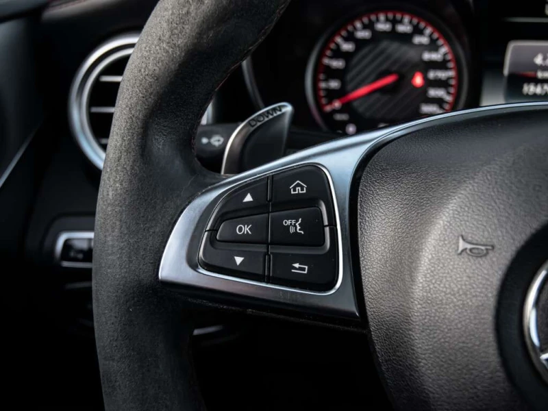Mercedes-Benz C 63 AMG S| EDITION 1| CARBON| SUNROOF, снимка 15 - Автомобили и джипове - 53395726