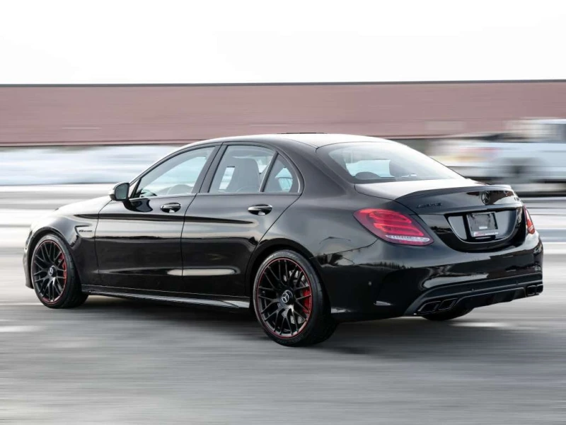 Mercedes-Benz C 63 AMG S| EDITION 1| CARBON| SUNROOF, снимка 4 - Автомобили и джипове - 53395726