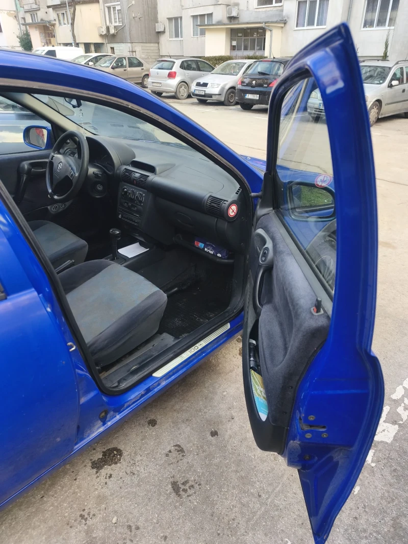 Opel Corsa 1, 2 65hp, снимка 8 - Автомобили и джипове - 53465709