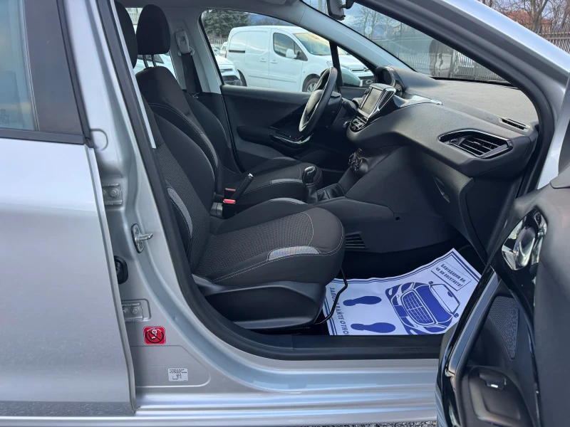 Peugeot 208 1.6HDI KLIMA EURO 6 Italy, снимка 14 - Автомобили и джипове - 53468731